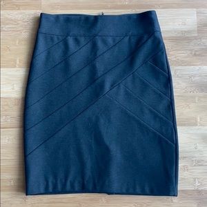 Fitted grey pencil skirt for work